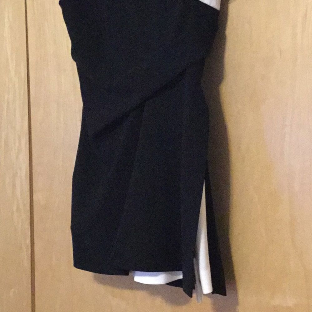 Sportmax Women's Tela Cold Shoulder Top - Picture 5 of 9
